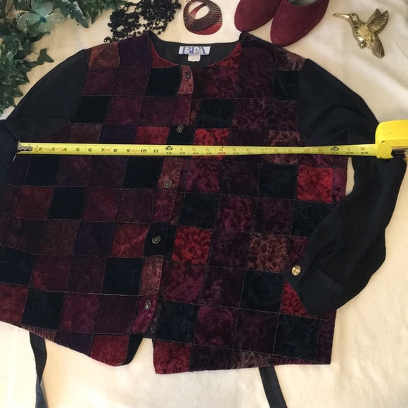 BFA Classics Patchwork Sheer Sleeve Blouse - Picture 6 of 8